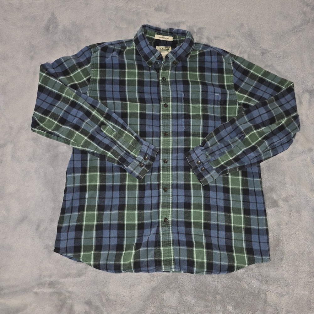 L.L. Bean Blackwatch Plaid‎ Flannel Button Down Collar Shirt Size Medium
